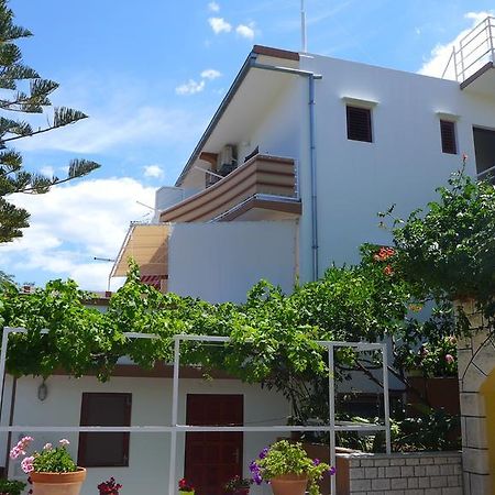 Guest House Kuzmanic Hvar Island Kültér fotó