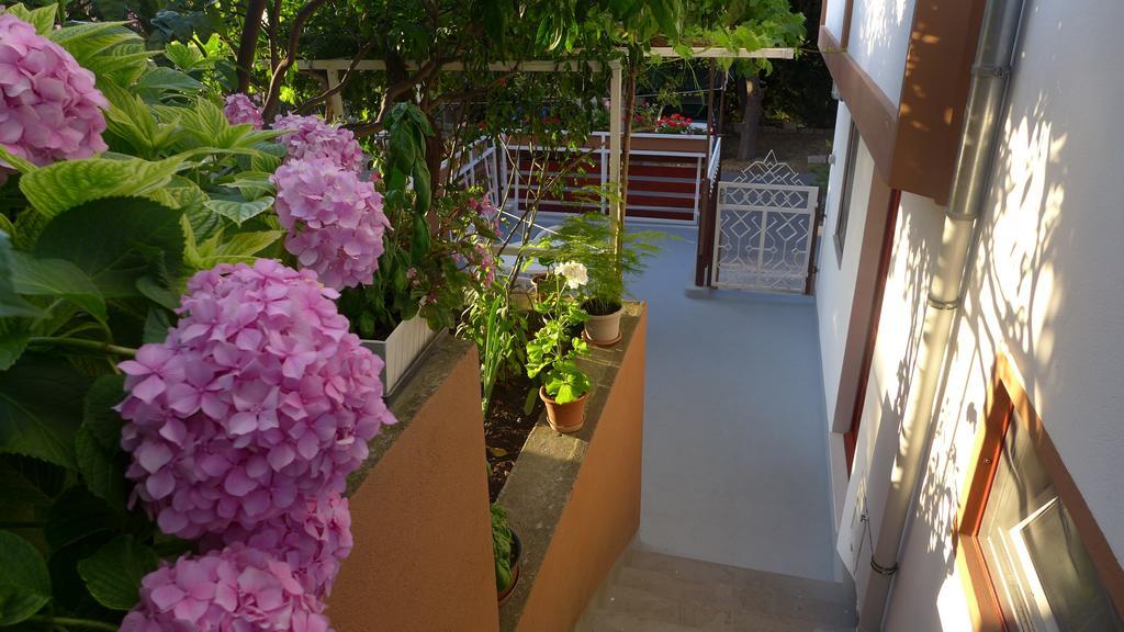 Guest House Kuzmanic Hvar Island Kültér fotó